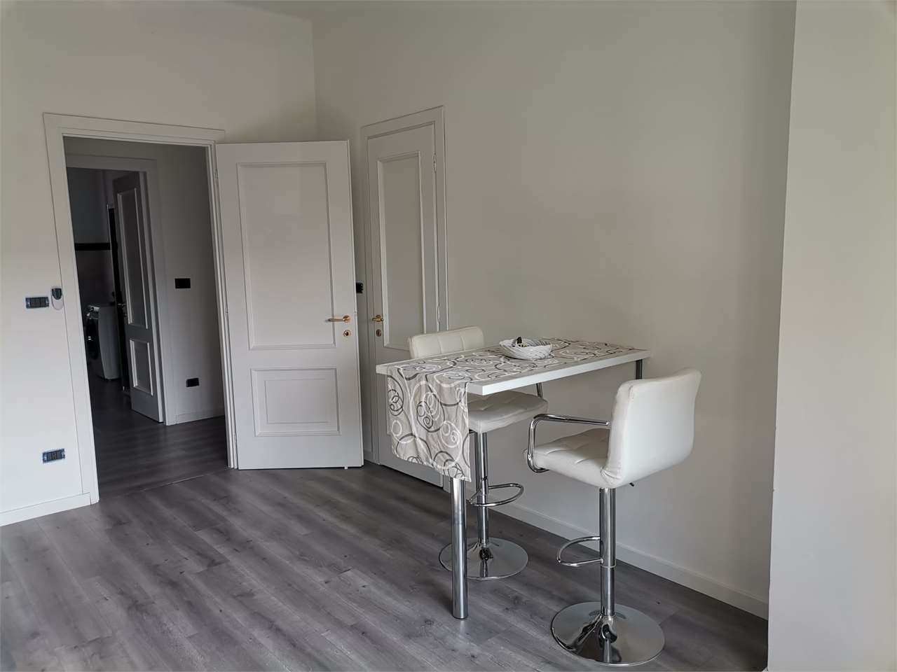 CORSO SAVONA  - ADIACENZE POSTE