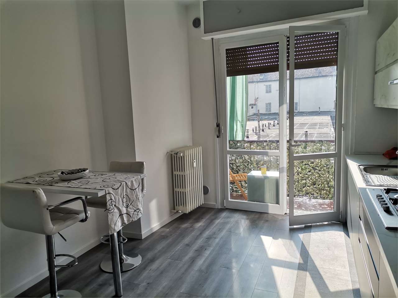 CORSO SAVONA  - ADIACENZE POSTE