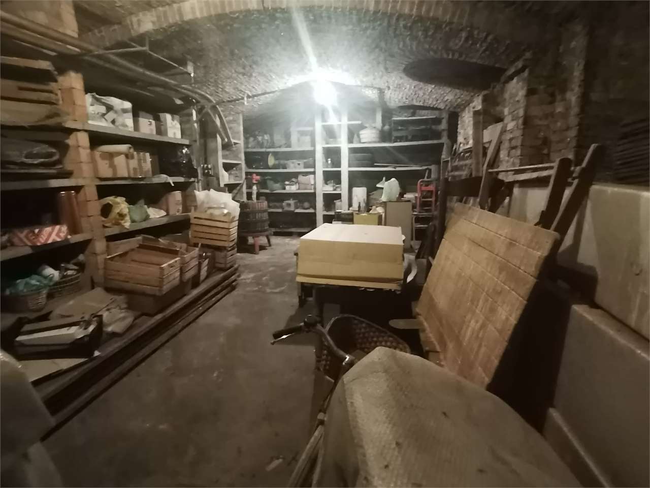 ASTI - CORSO SAVONA ANGOLO VIA ESPERANTO