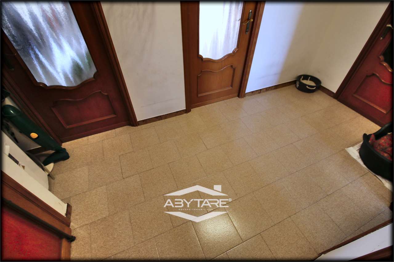 3 locali vendita moncalieri Via Saluzzo 32