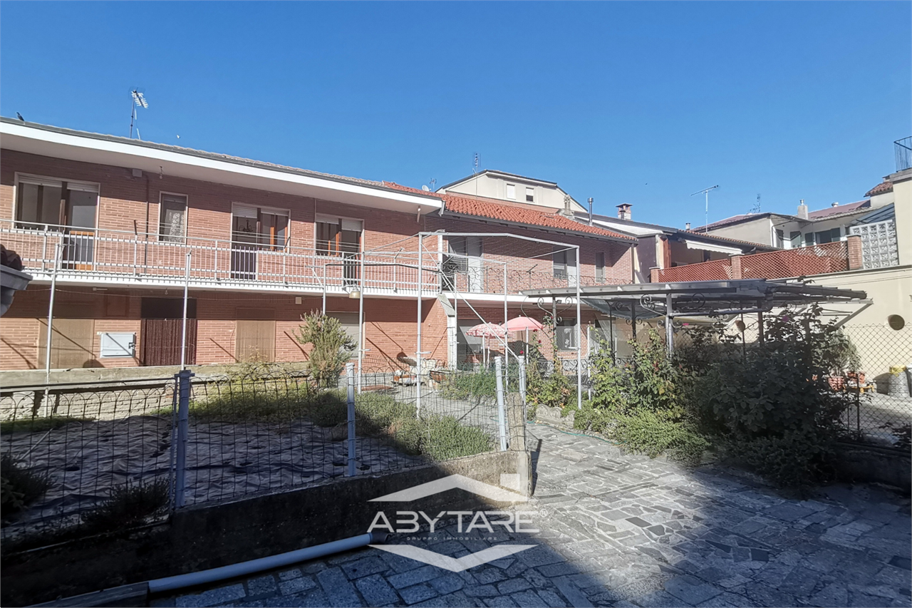 Casa semindipendente in vendita a Carignano