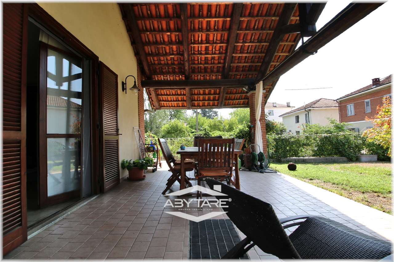 Villa vendita Chieri Via C. per la Libertà 5