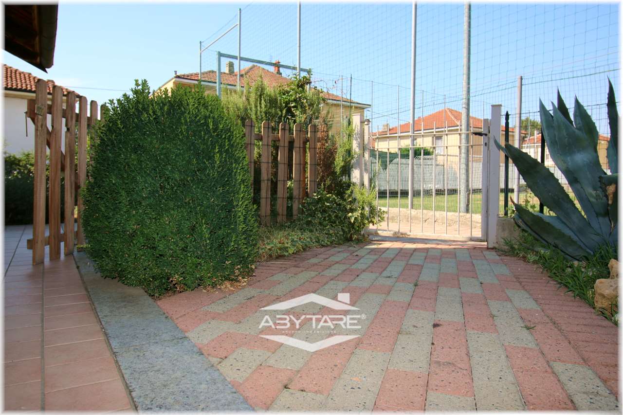 Villa vendita Chieri Via C. per la Libertà 5