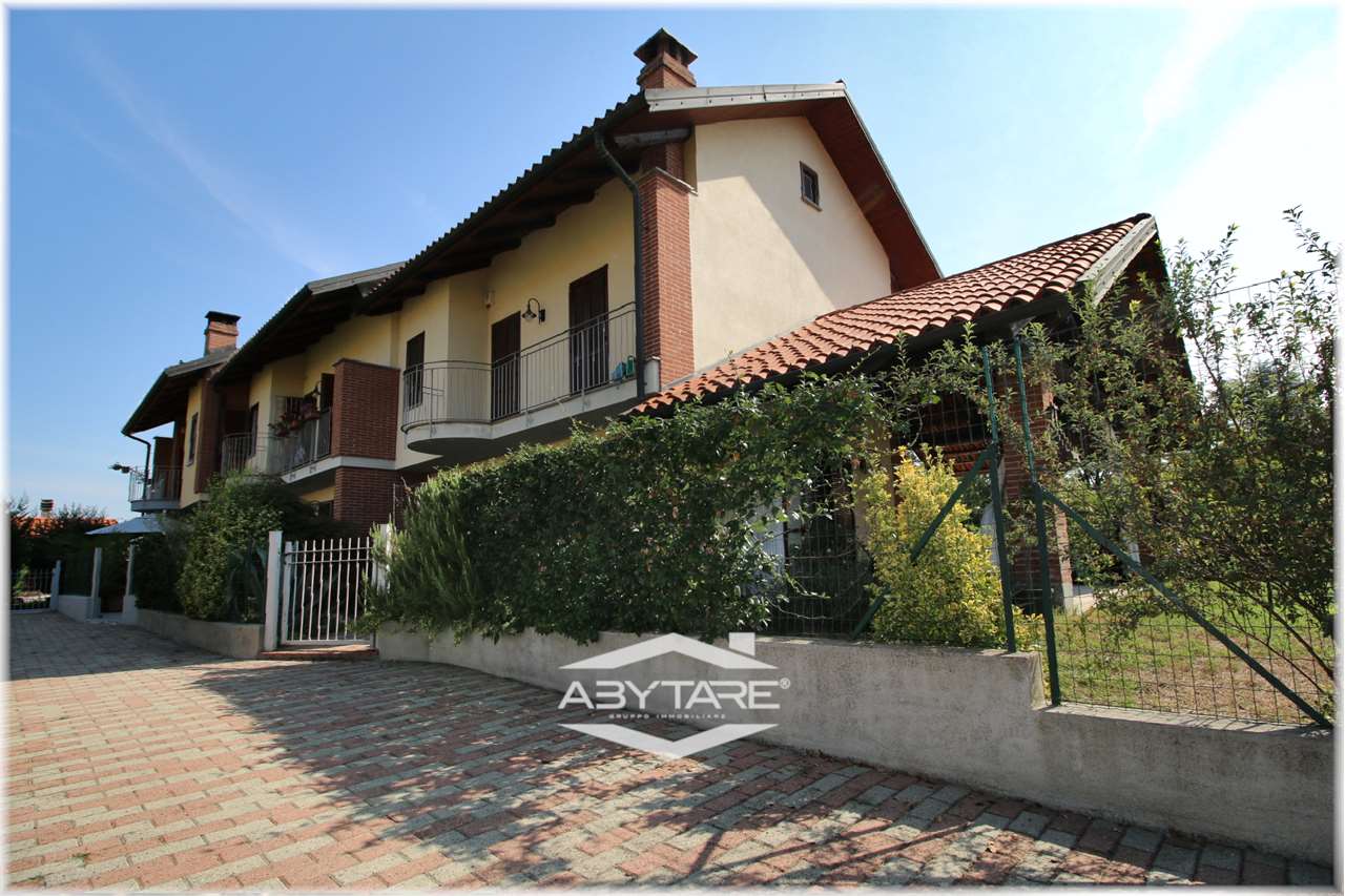 Villa vendita Chieri Via C. per la Libertà 5