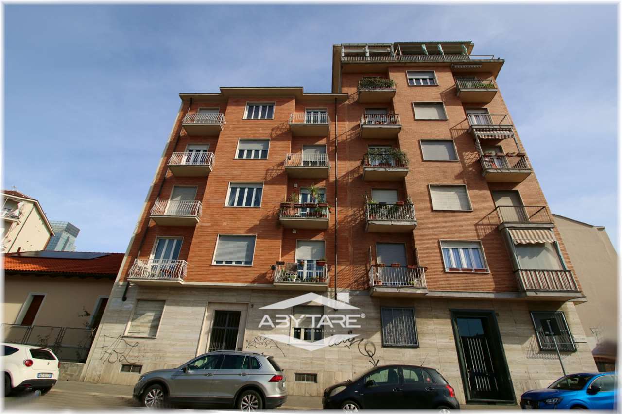 2 locali vendita Torino Via Sette Comuni 11