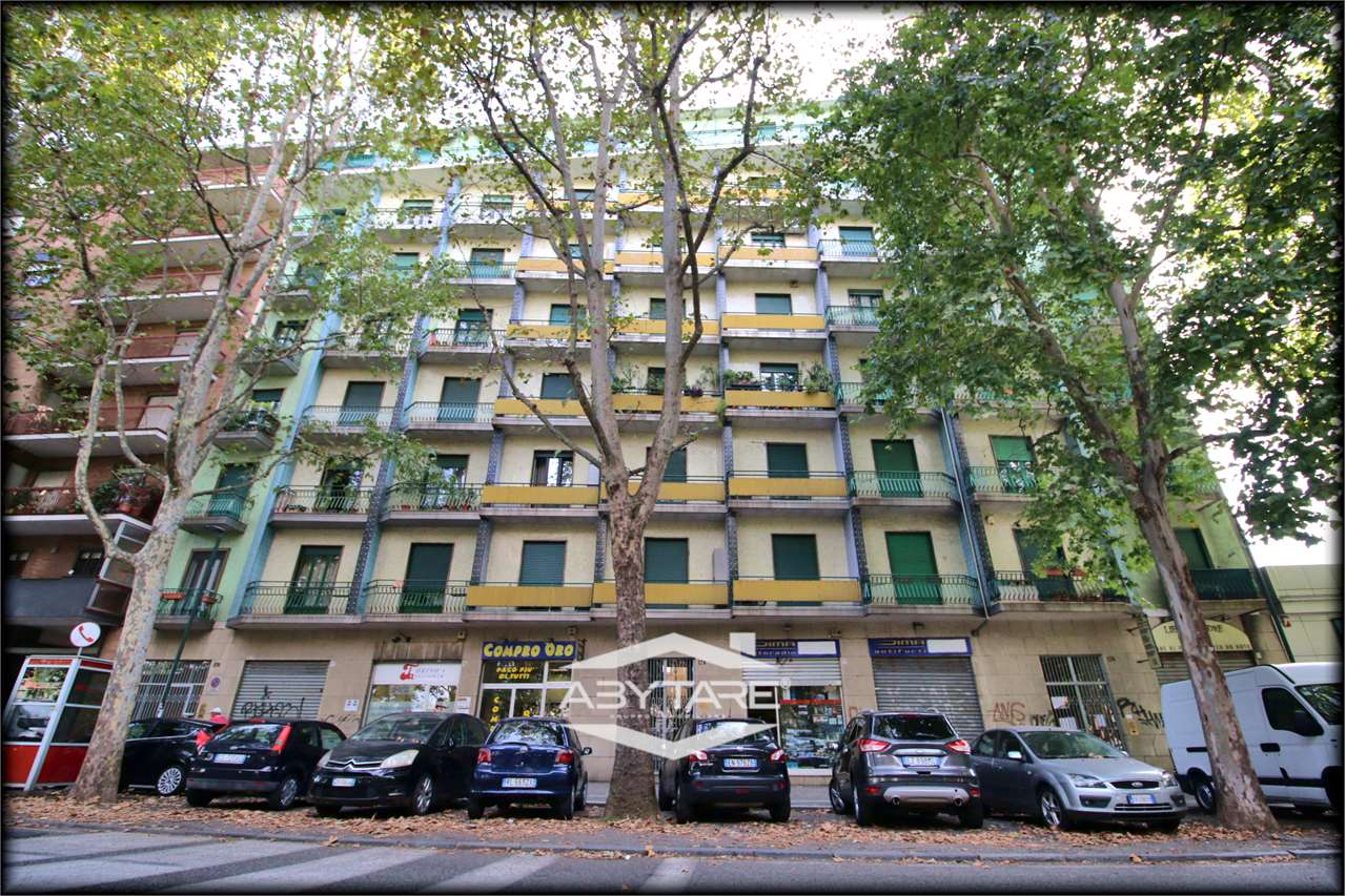 2 locali vendesi Torino Corso Traiano 174