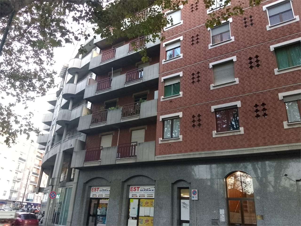 Corso Einaudi - Appartamento di cinque vani