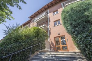 4 locali vendita Moncalieri Strada delle Margherite 8
