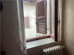 MONTEMAGNO CASA SINGOLA IN CENTRO STORICO