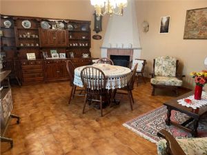 MONTEMAGNO CASA SINGOLA IN CENTRO STORICO