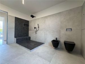 Dimora di Prestigio Completamente Arredata
