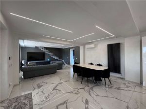 Dimora di Prestigio Completamente Arredata