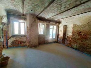 VAGLIERANO-CASA INDIPENDENTE-CON GIARDINO PRIVATO