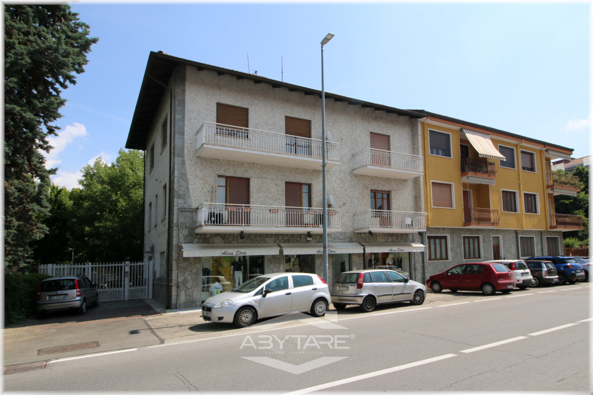 Negozio affittasi Moncalieri Strada Genova 143