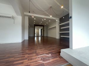 Negozio affittasi Moncalieri Strada Genova 143