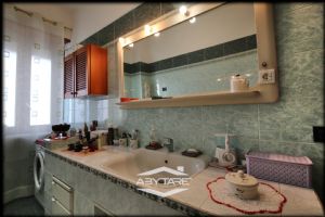 3 locali vendita Villastellone Corso Savona 12