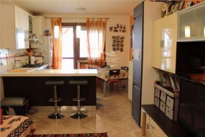 BORGO MELANO IN VENDITA TRILOCALE PANORAMICO