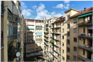 6 locali vendita Torino Via S. Quintino 4