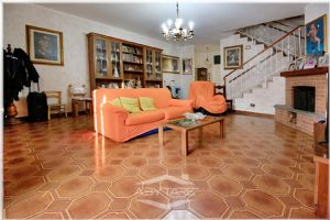 Villetta a schiera vendita Moncalieri Strada Tagliaferro 38