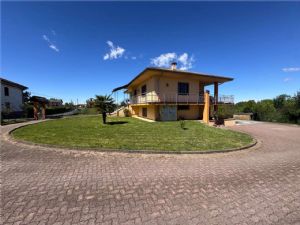 VILLA PANORAMICA  A POCHI MINUTI DA ASTI