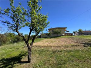 VILLA PANORAMICA  A POCHI MINUTI DA ASTI