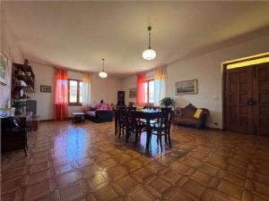 VILLA PANORAMICA  A POCHI MINUTI DA ASTI