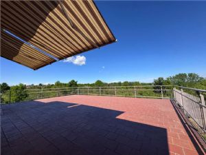 VILLA PANORAMICA  A POCHI MINUTI DA ASTI