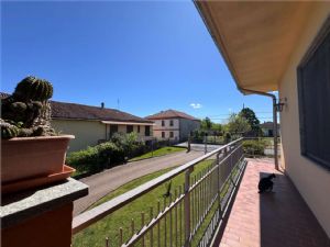 VILLA PANORAMICA  A POCHI MINUTI DA ASTI