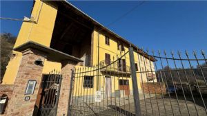 VILLA SAN SECONDO - CASCINA INDIPENDENTE