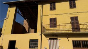 VILLA SAN SECONDO - CASCINA INDIPENDENTE