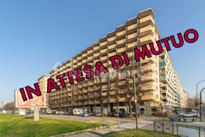 AMPIO TRILOCALE PANORAMICO