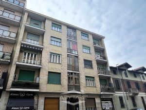 Bilocale completamente ristrutturato zona crociera Nichelino