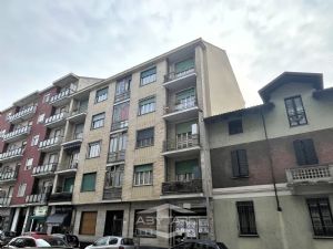 Bilocale completamente ristrutturato zona crociera Nichelino