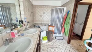 ISOLA D'ASTI- ALLOGGIO PANORAMICO CON BOX