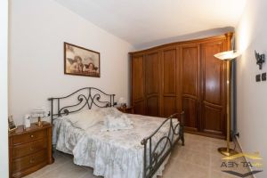 VILLA BIFAMILIARE NICHELINO CENTRO
