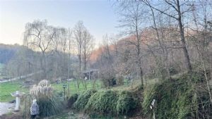CASCIINA PIEMONTESE LIBERA SU 3 LATI CON TERRENO