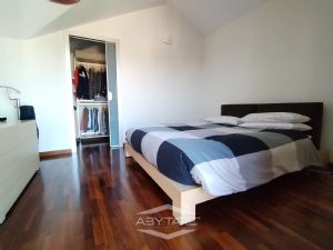 APPARTAMENTO BILIVELLO CON BOX AUTO INCLUSO NEL PREZZO