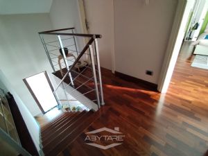 APPARTAMENTO BILIVELLO CON BOX AUTO INCLUSO NEL PREZZO