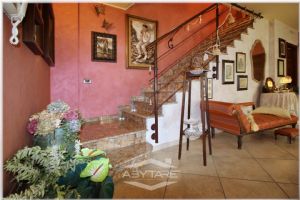 Villa con Giardino un' oasi di serenità a Settimo Torinese
