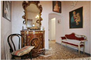 5 Locali vendesi Torino Via Plava 121
