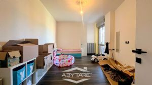 Appartamento quadrilocale con terrazzino