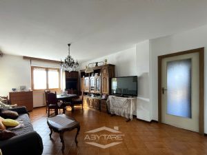 4 locali vendita Via Santa Maria 47 Moncalieri