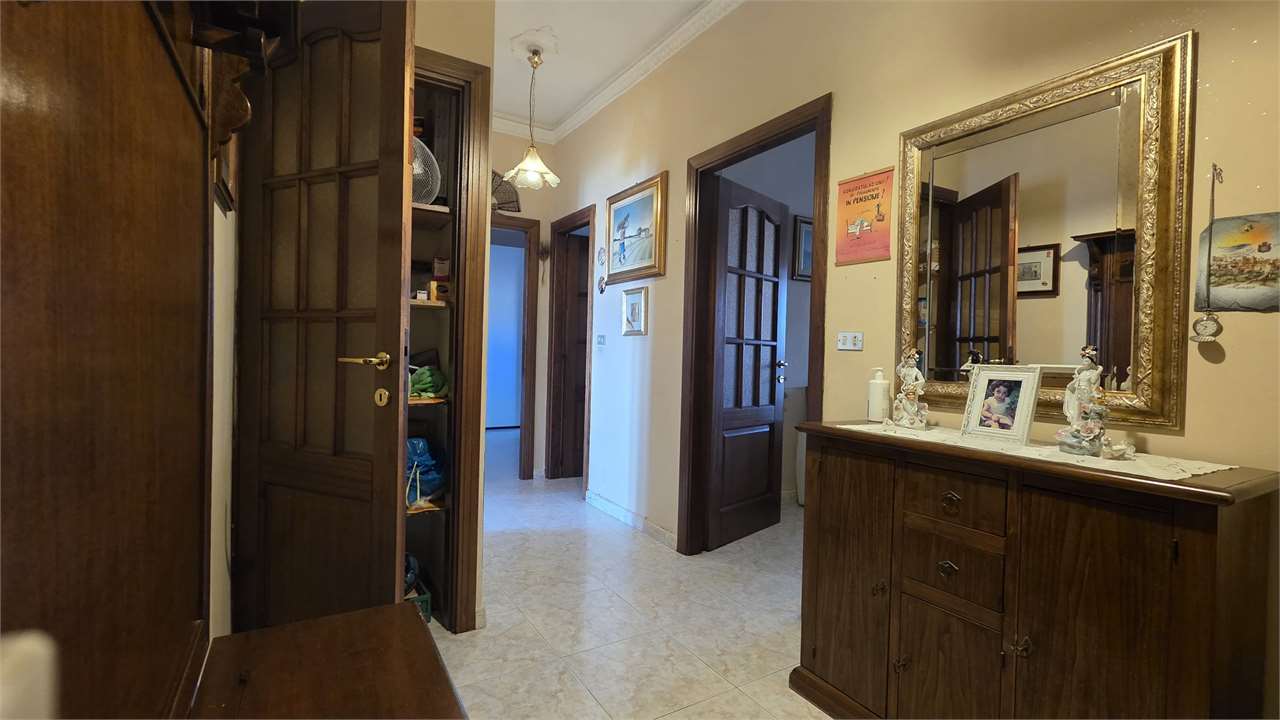 AMPIO TRILOCALE PIANO ALTO