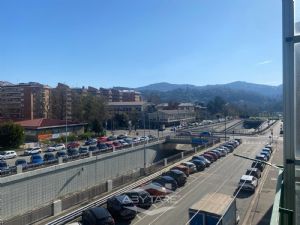 3 LOCALI PRESSI PALAZZO DELLA REGIONE