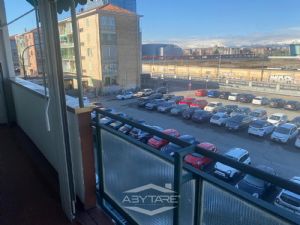 3 LOCALI PRESSI PALAZZO DELLA REGIONE