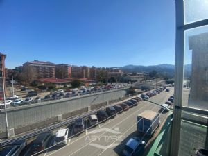 3 LOCALI PRESSI PALAZZO DELLA REGIONE