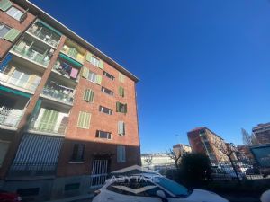 3 LOCALI PRESSI PALAZZO DELLA REGIONE
