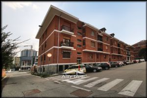 Magazzino - Borgo San pietro, Via Leopardi 18