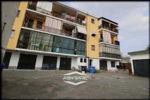 Magazzino - Borgo San pietro, Via Leopardi 18