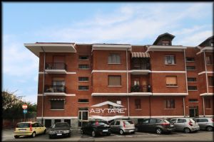 Magazzino - Borgo San pietro, Via Leopardi 18